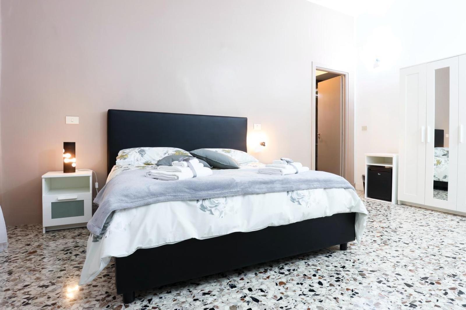 Hotel Da Francesco Napoli Esterno foto